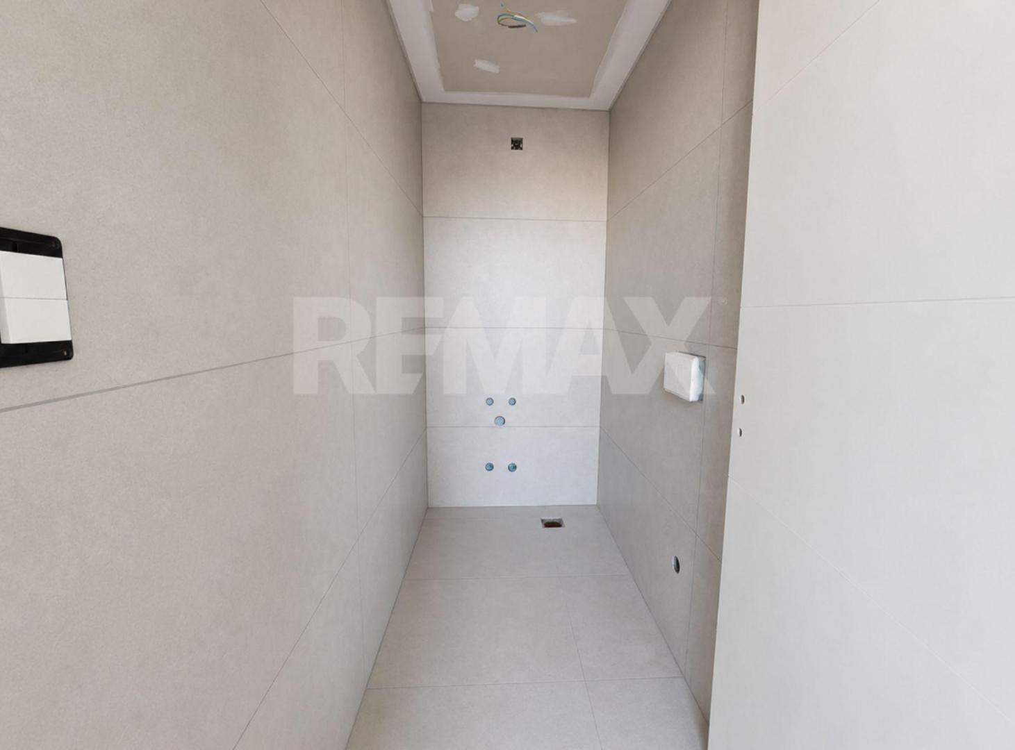 Foto de VENTA DEPARTAMENTO 2 DORM. C/COCHERA TORRE BELA, imagen 3
