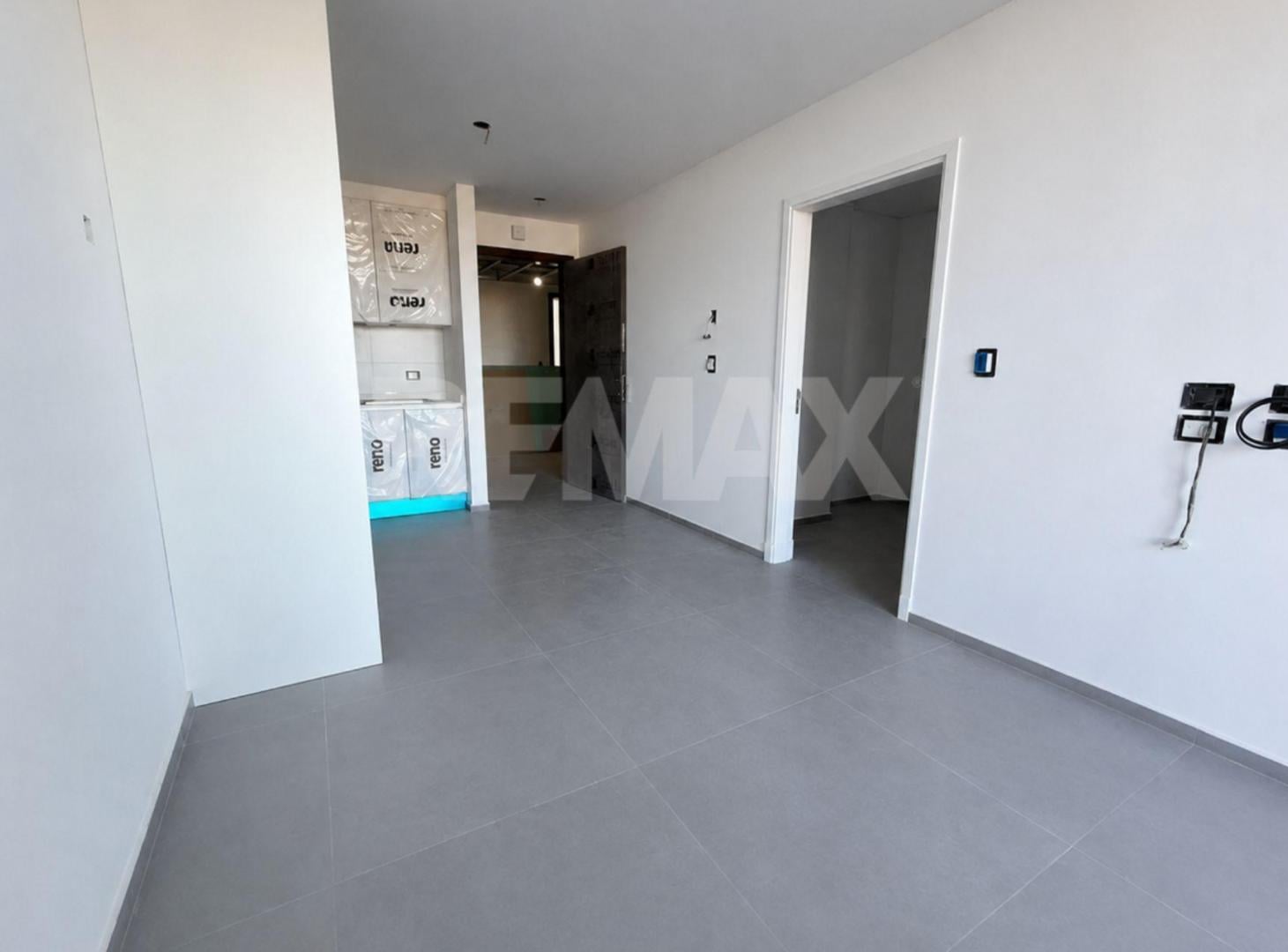 Foto de VENTA DEPARTAMENTO 2 DORM. C/COCHERA TORRE BELA, imagen 2