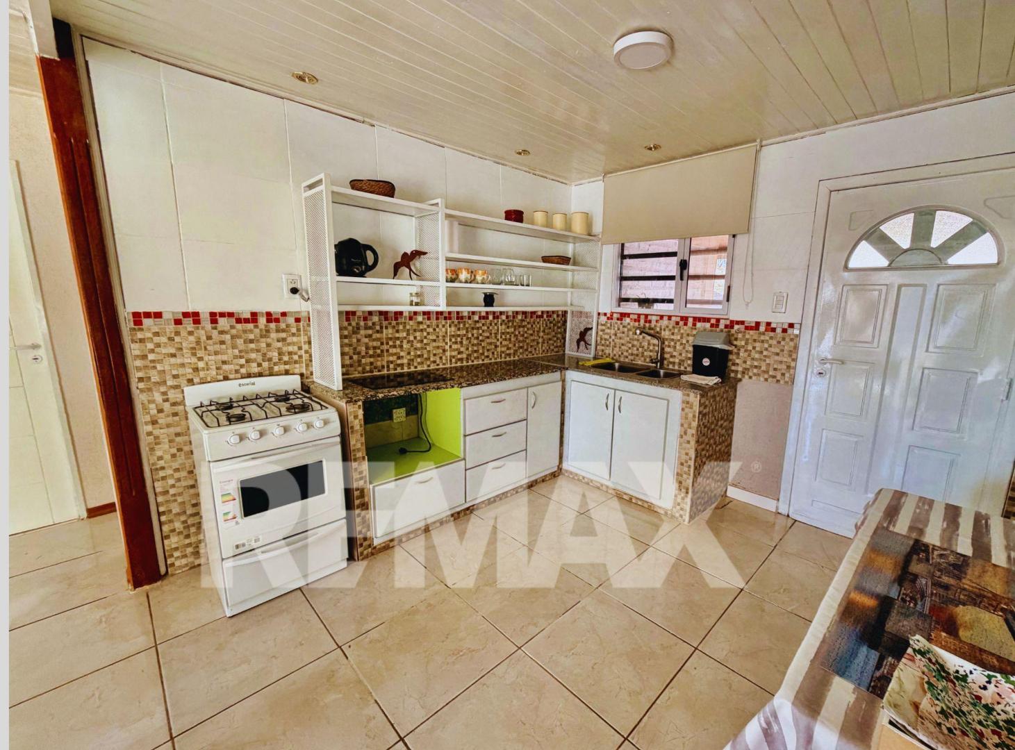 Foto de ALQUILER CASA 2 DORMITORIOS PLOTTIER, imagen 1