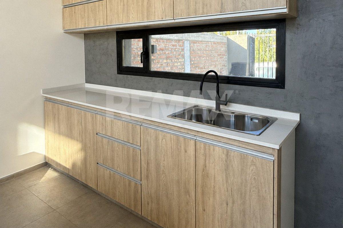 Foto de VENTA DÚPLEX 2 DORMITORIOS TIERRA MANSA CENTENARIO, imagen 5
