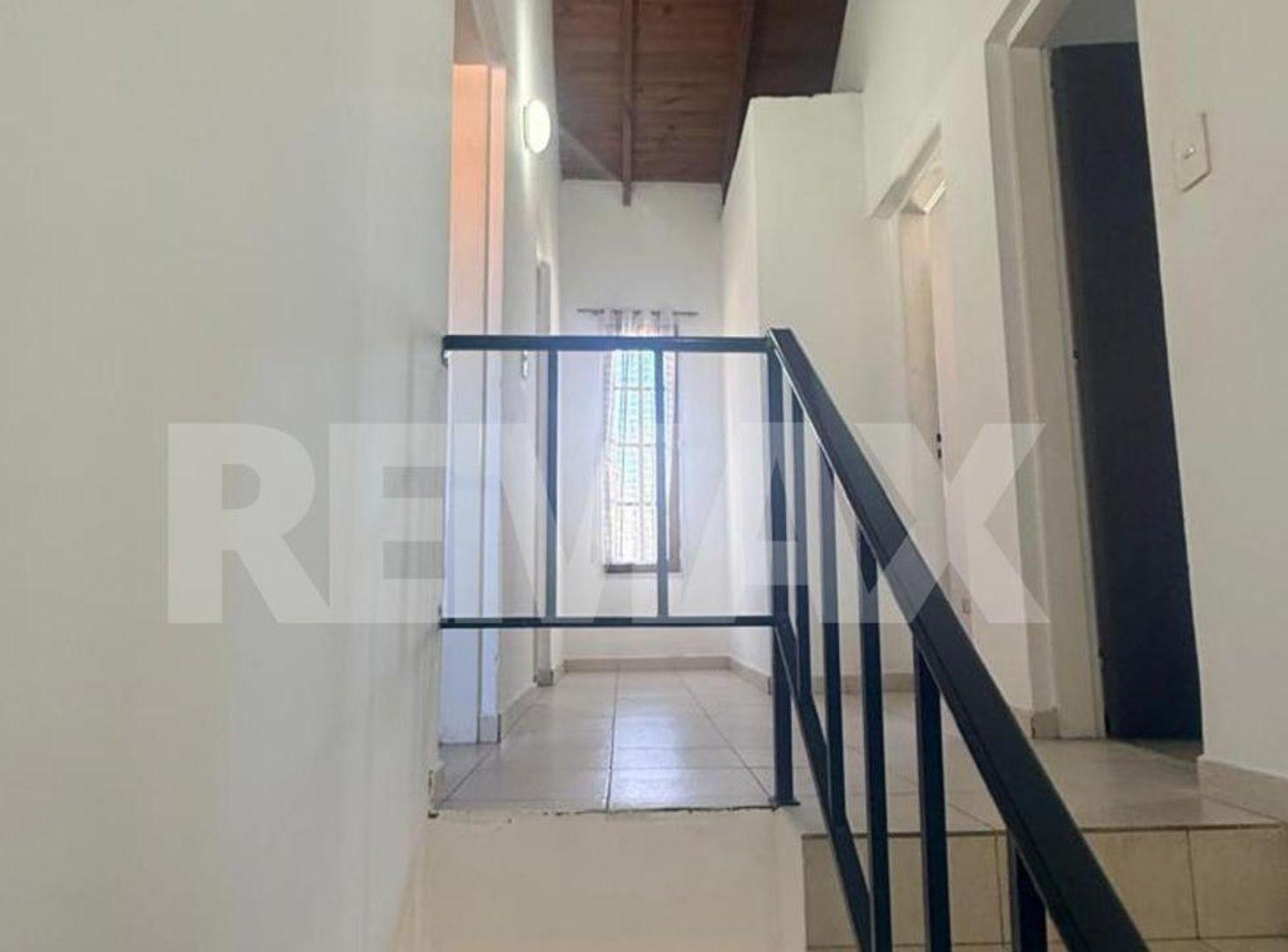 Foto de ALQUILER DE CASA 3 DORM. CENTRO DE PLOTTIER, imagen 3