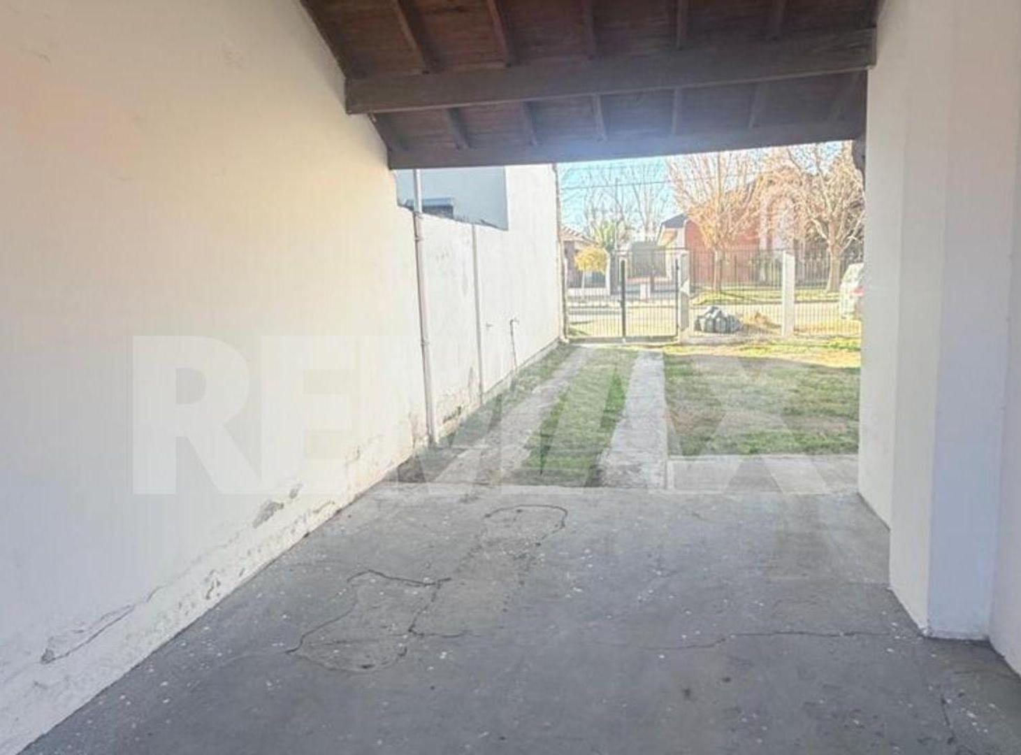 Foto de ALQUILER DE CASA 3 DORM. CENTRO DE PLOTTIER, imagen 5