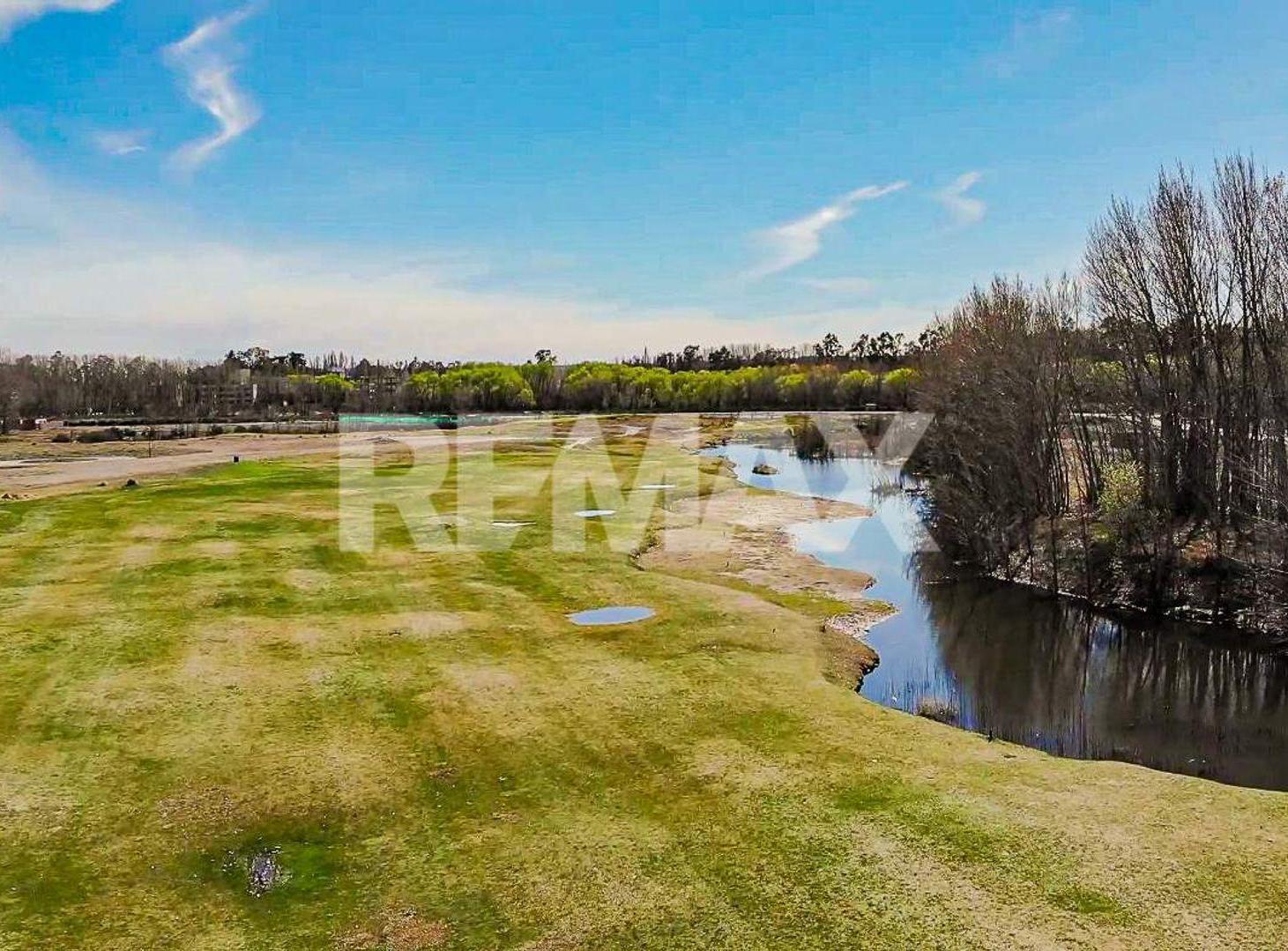 Foto de EN VENTA TERRENO 1.051 M2 CANALES DE PLOTTIER, imagen 5
