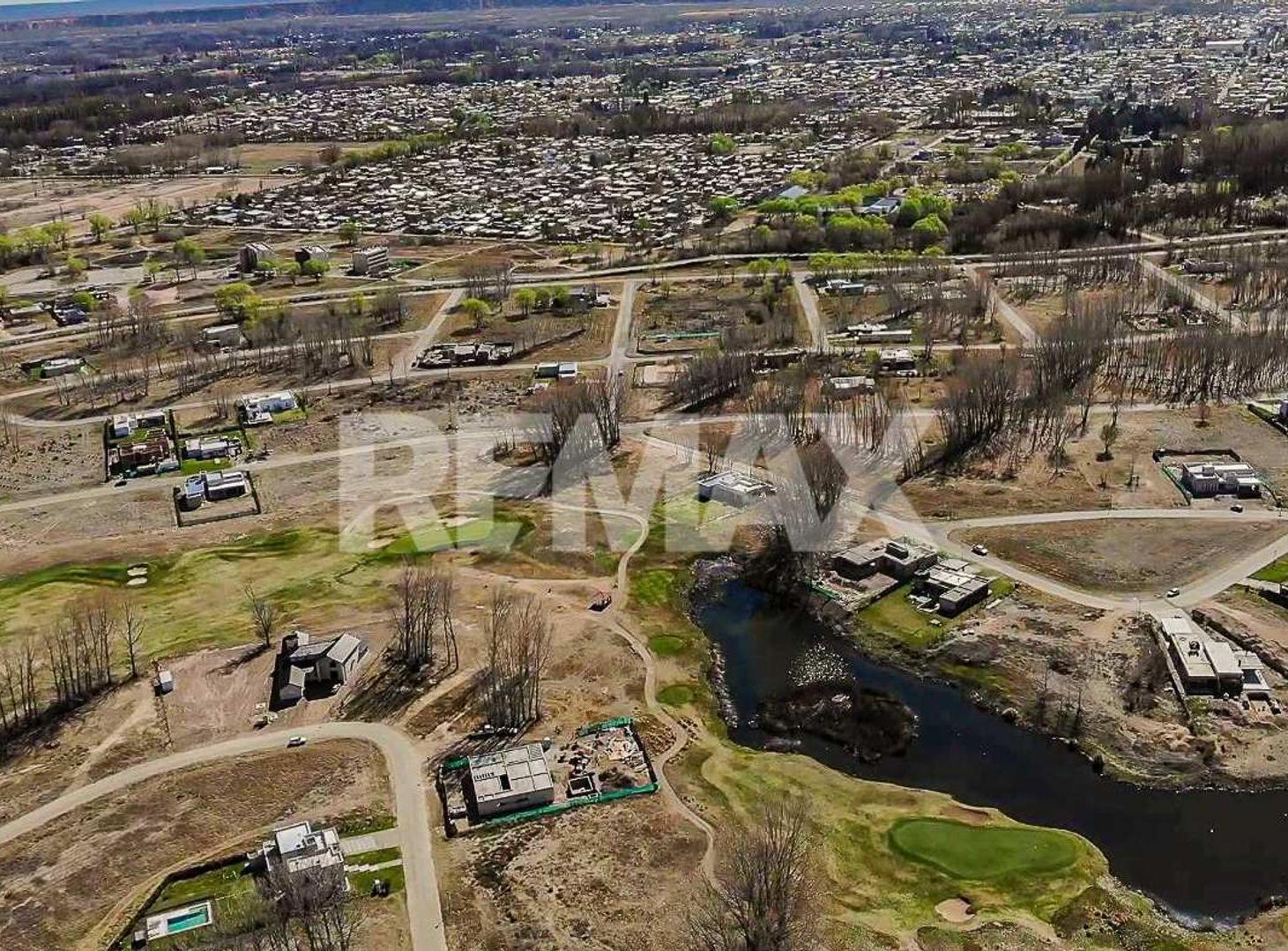 Foto de EN VENTA TERRENO 1.051 M2 CANALES DE PLOTTIER, imagen 4