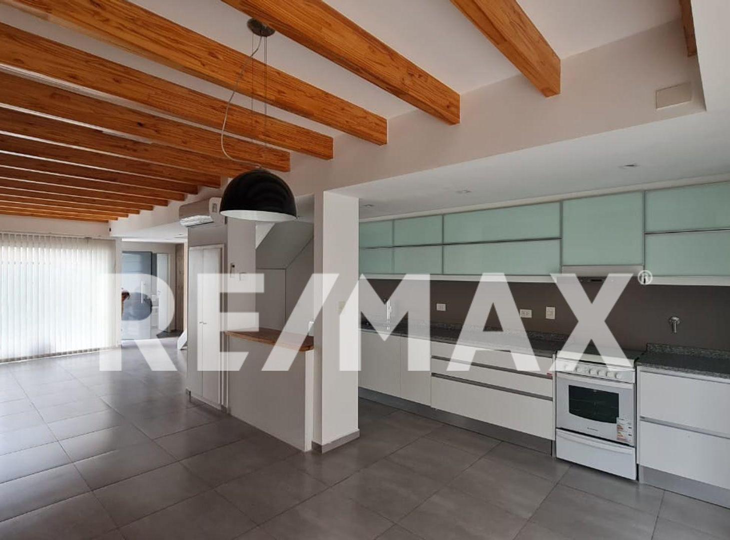 Foto de VENTA DUPLEX 2 DORMITORIOS RINCON DEL VALLE, imagen 2