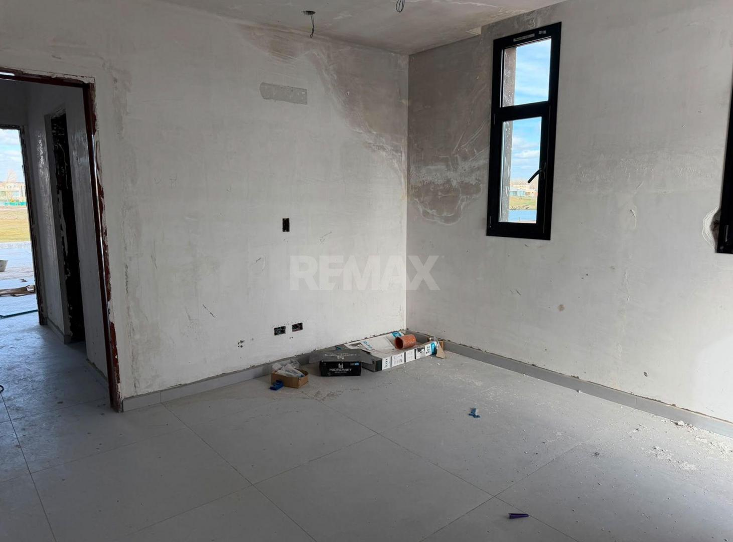 Foto de CASA 3 DORMITORIOS EN VENTA EN CANALES DE PLOTTIER, imagen 1