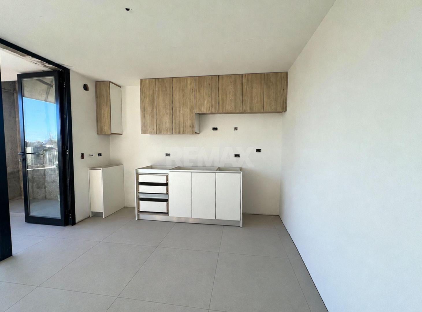 Foto de DEPARTAMENTO 1 DORMITORIO EN VENTA | NEUQUÉN, imagen 2