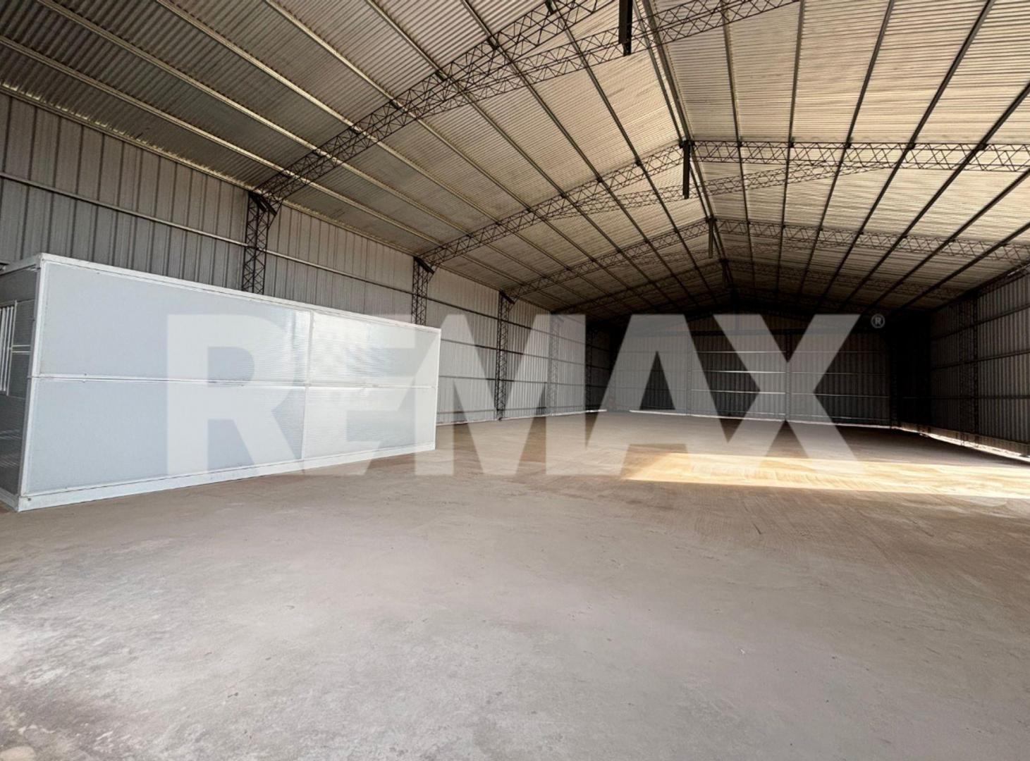 Foto de Galpón en Venta, Parque Industrial Centenario, imagen 2