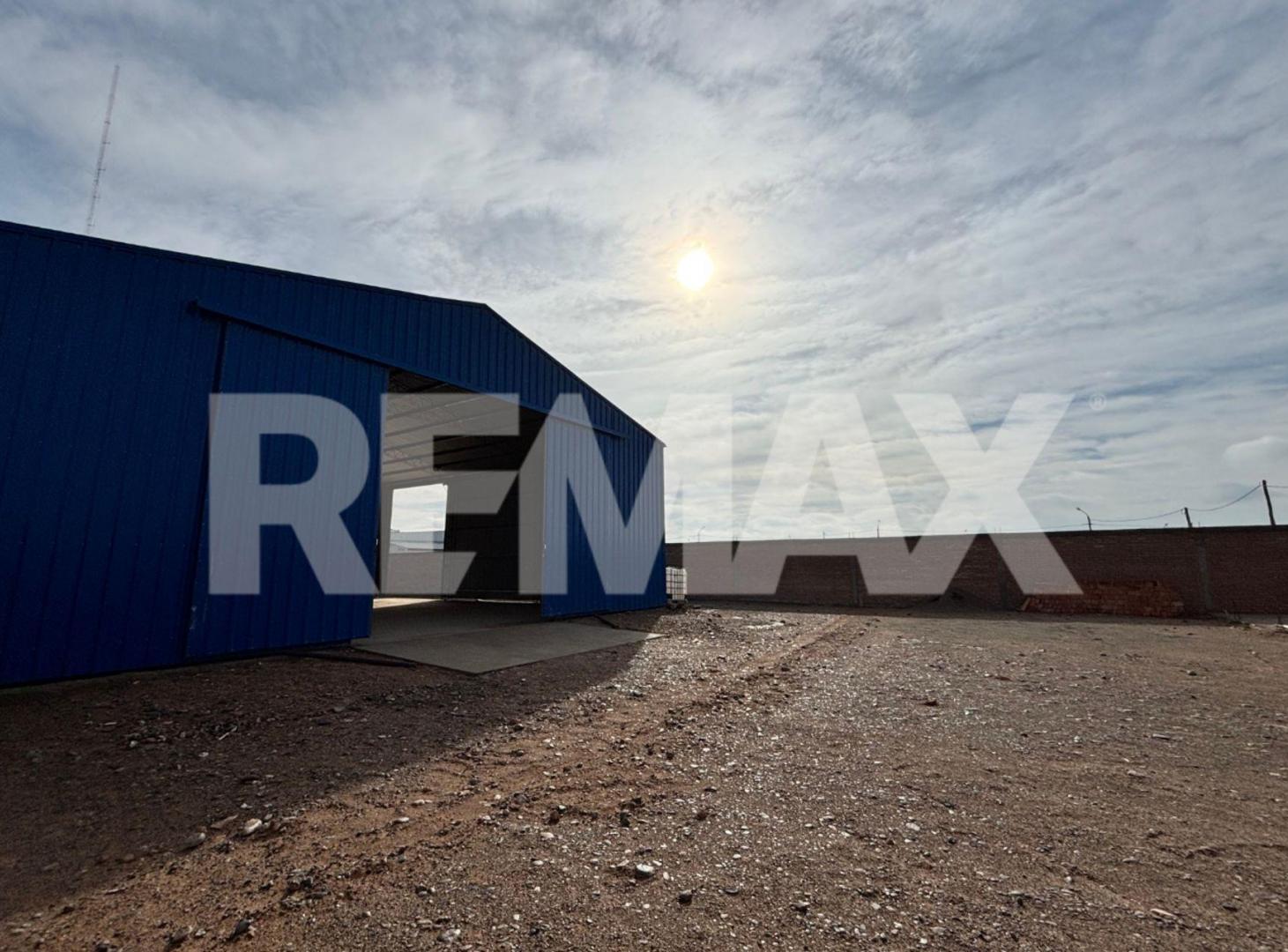 Foto de Galpón en Venta, Parque Industrial Centenario, imagen 3