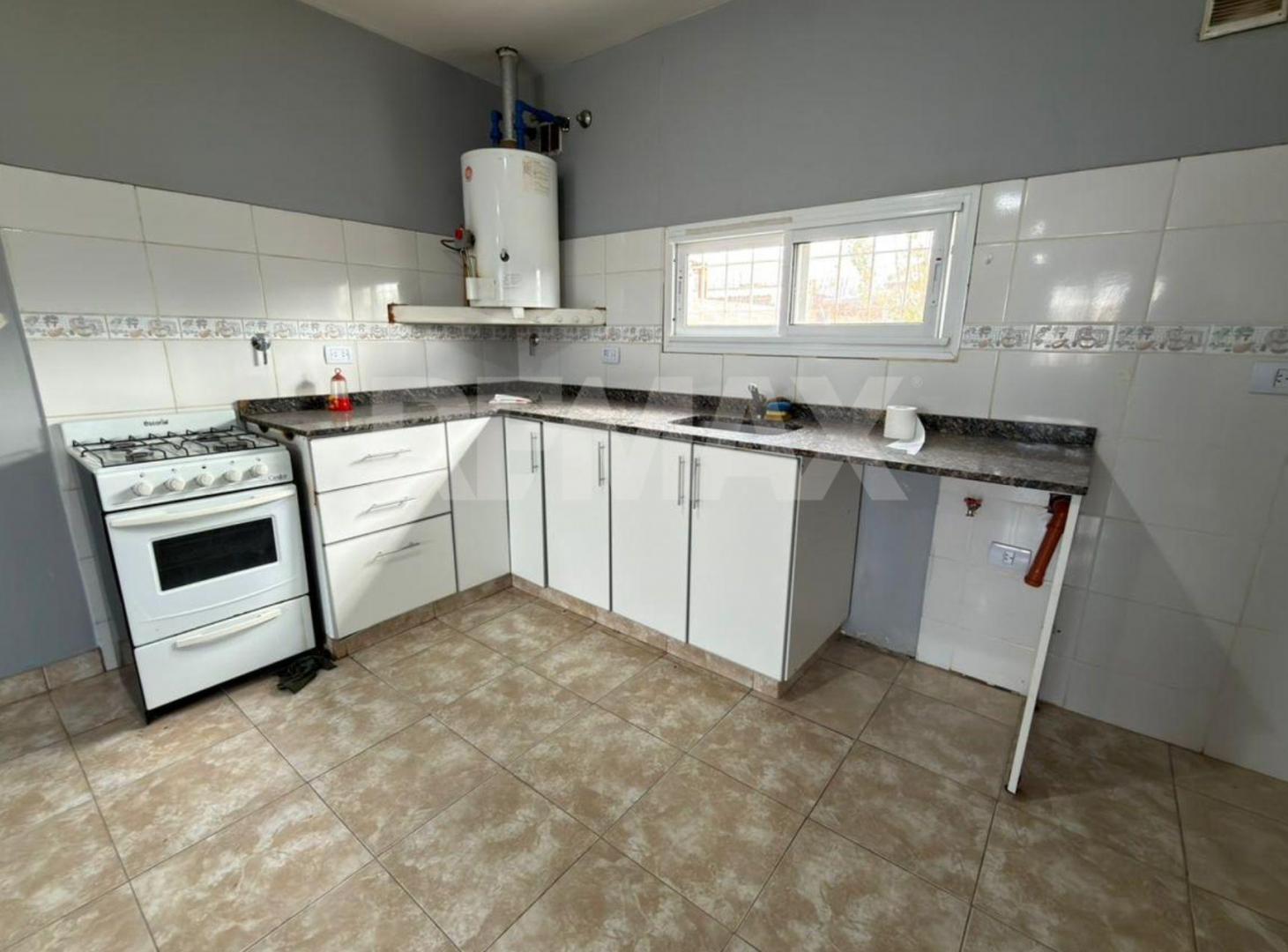 Foto de VENTA DE CASA 2 DORMITORIOS EN LA CASONA PLOTTIER, imagen 5