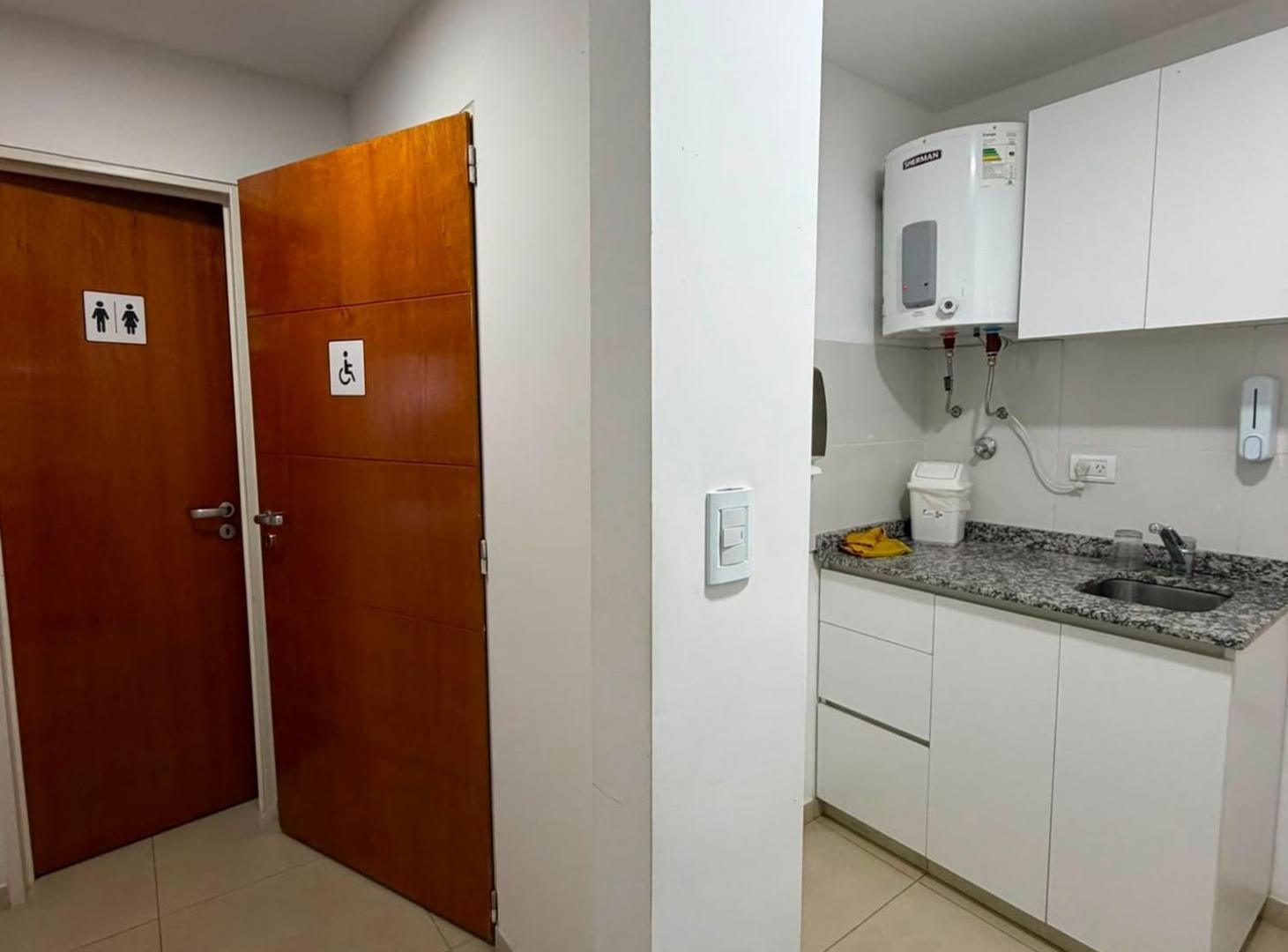 Foto de Oficina en alquiler Neuquen capital, imagen 5