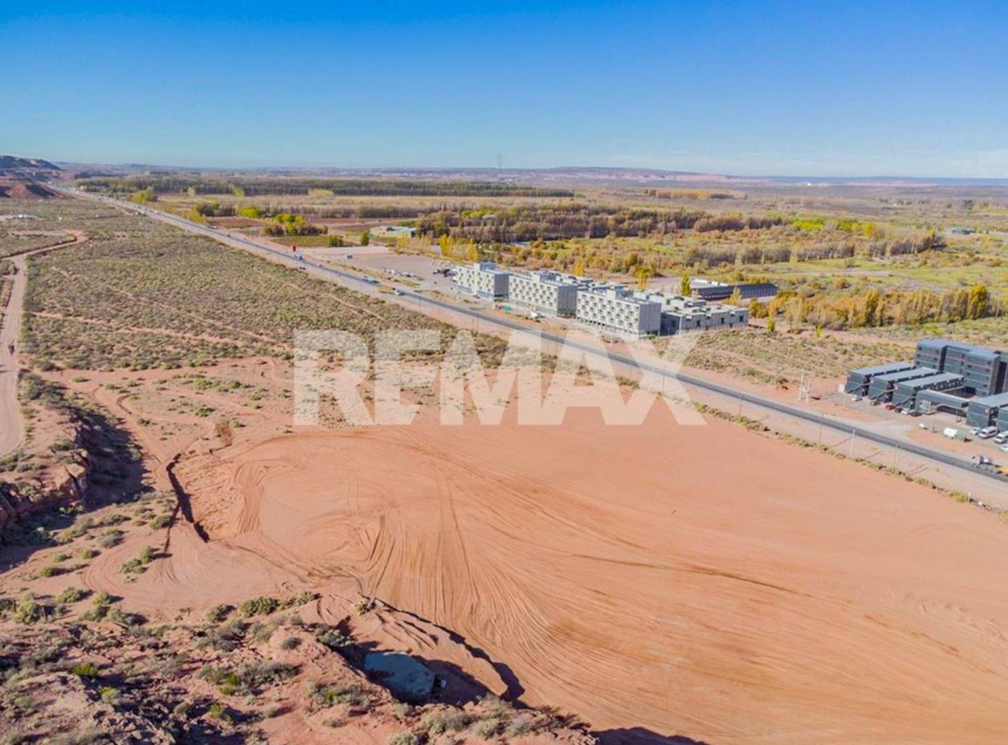 Foto de EN VENTA TERRENO FRENTE RUTA 7 AÑELO VACA MUERTA, imagen 4