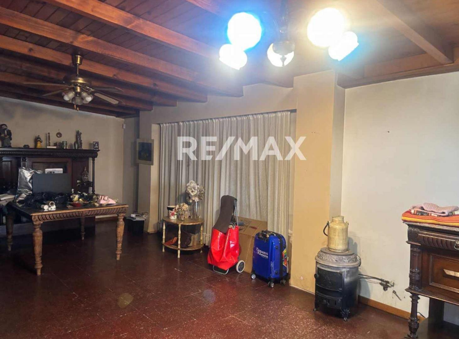 Foto de VENTA CASA B° HUILICHES EN TERRENO APTO DESARROLLO, imagen 1