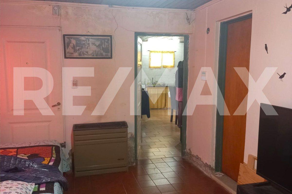 Foto de Venta Casa 2 dormitorios a refaccionar, imagen 2