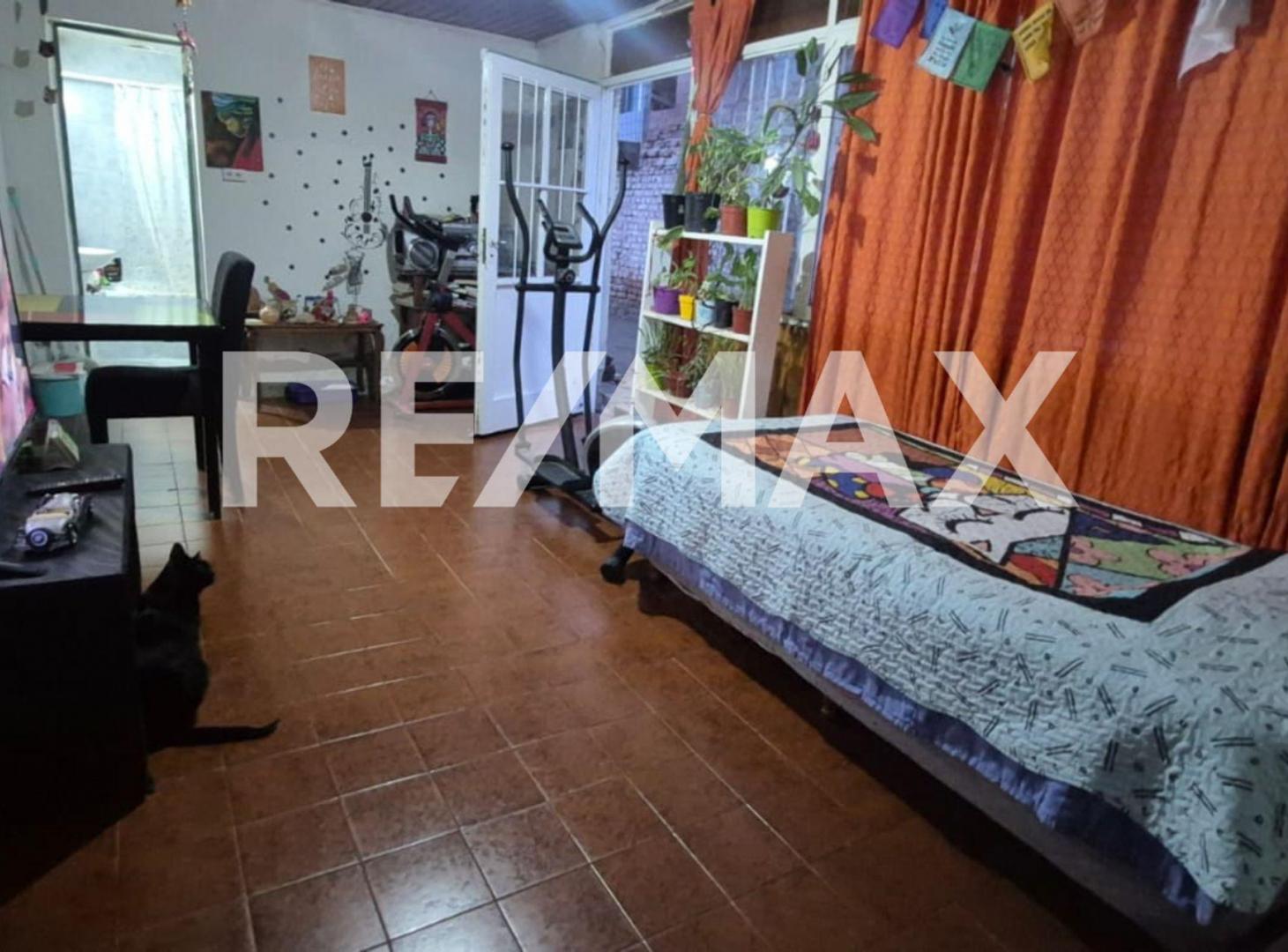 Foto de Venta Casa 2 dormitorios a refaccionar, imagen 3