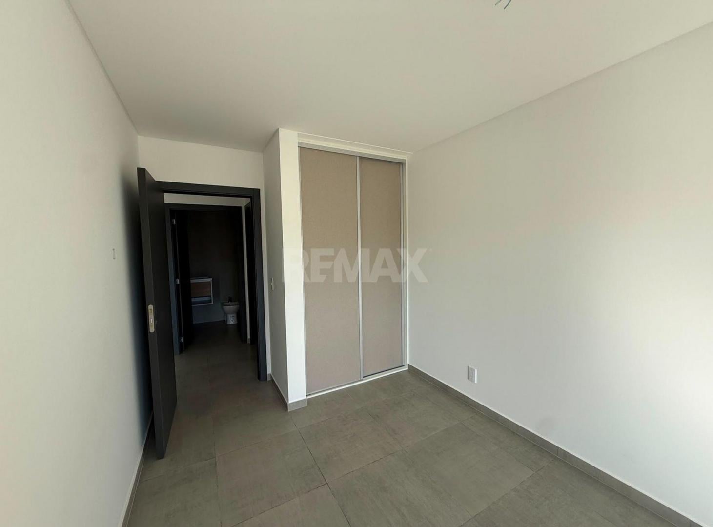 Foto de DEPARTAMENTO DE 1 DORMITORIO | MENDOZA 331, imagen 4