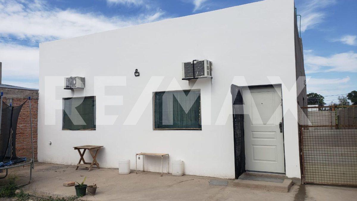 Foto de CASA EN VENTA 2 DORMITORIOS APTA CREDITO, imagen 2