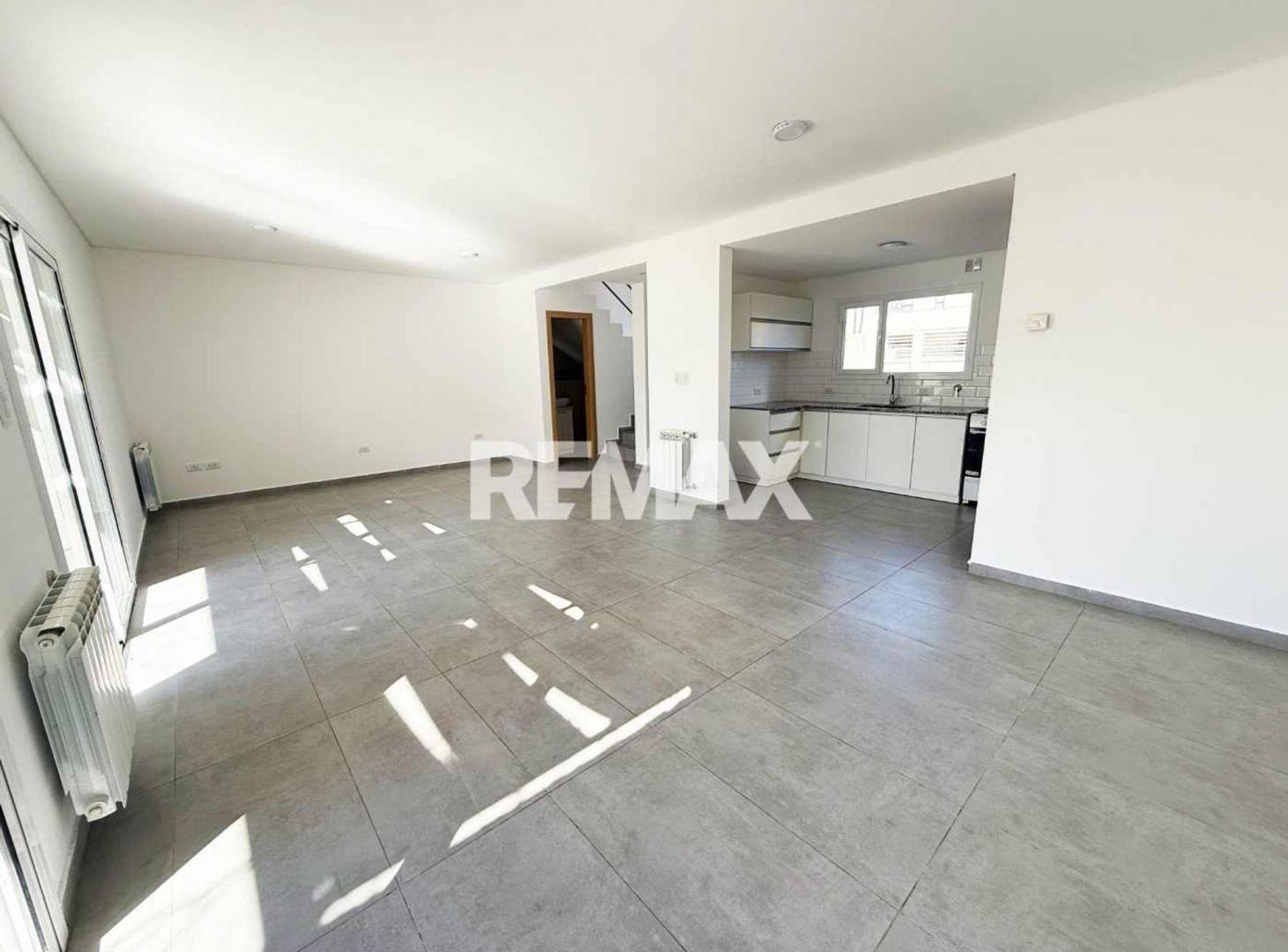 Foto de ALQUILER DUPLEX 3 DORM. B° AYRES DE LIMAY, imagen 2