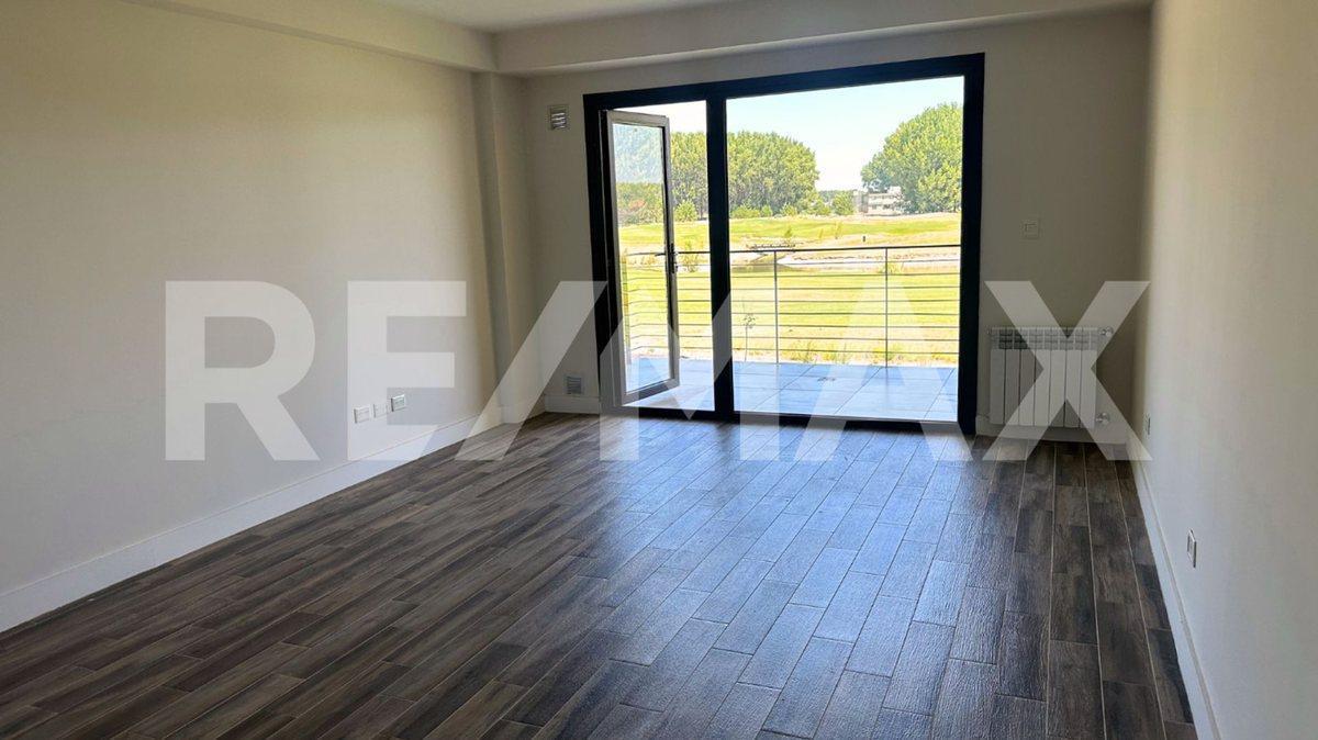 Foto de DEPARTAMENTO 2 DORMITORIOS EN CANALES DE PLOTTIER, imagen 2