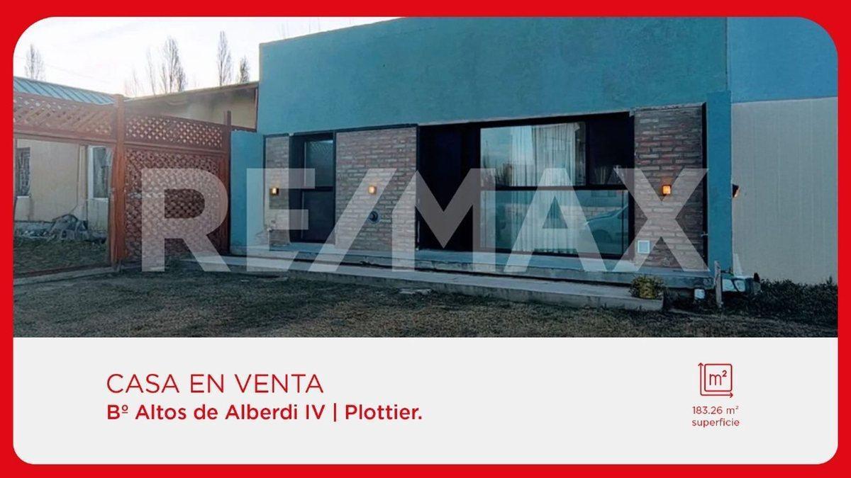 Foto de EN VENTA CASA EN PH| 2 DOR| APTA CREDITO| PLOTTIER, imagen 1