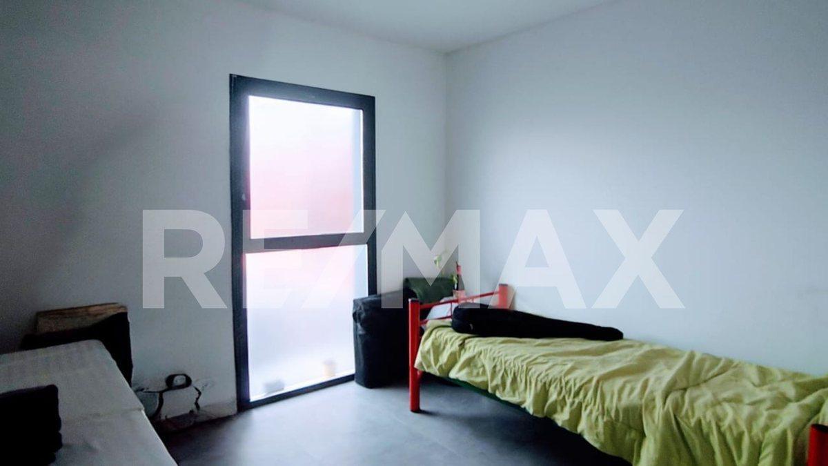 Foto de EN VENTA CASA EN PH| 2 DOR| APTA CREDITO| PLOTTIER, imagen 4
