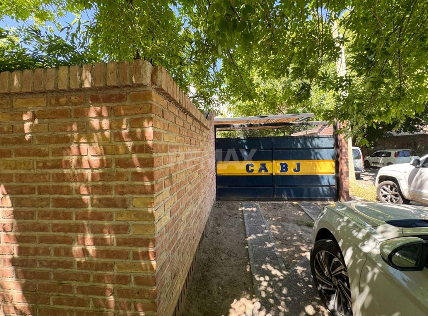 Foto de CASA + DEPTO EN VENTA - JARDINES DEL REY, imagen 5