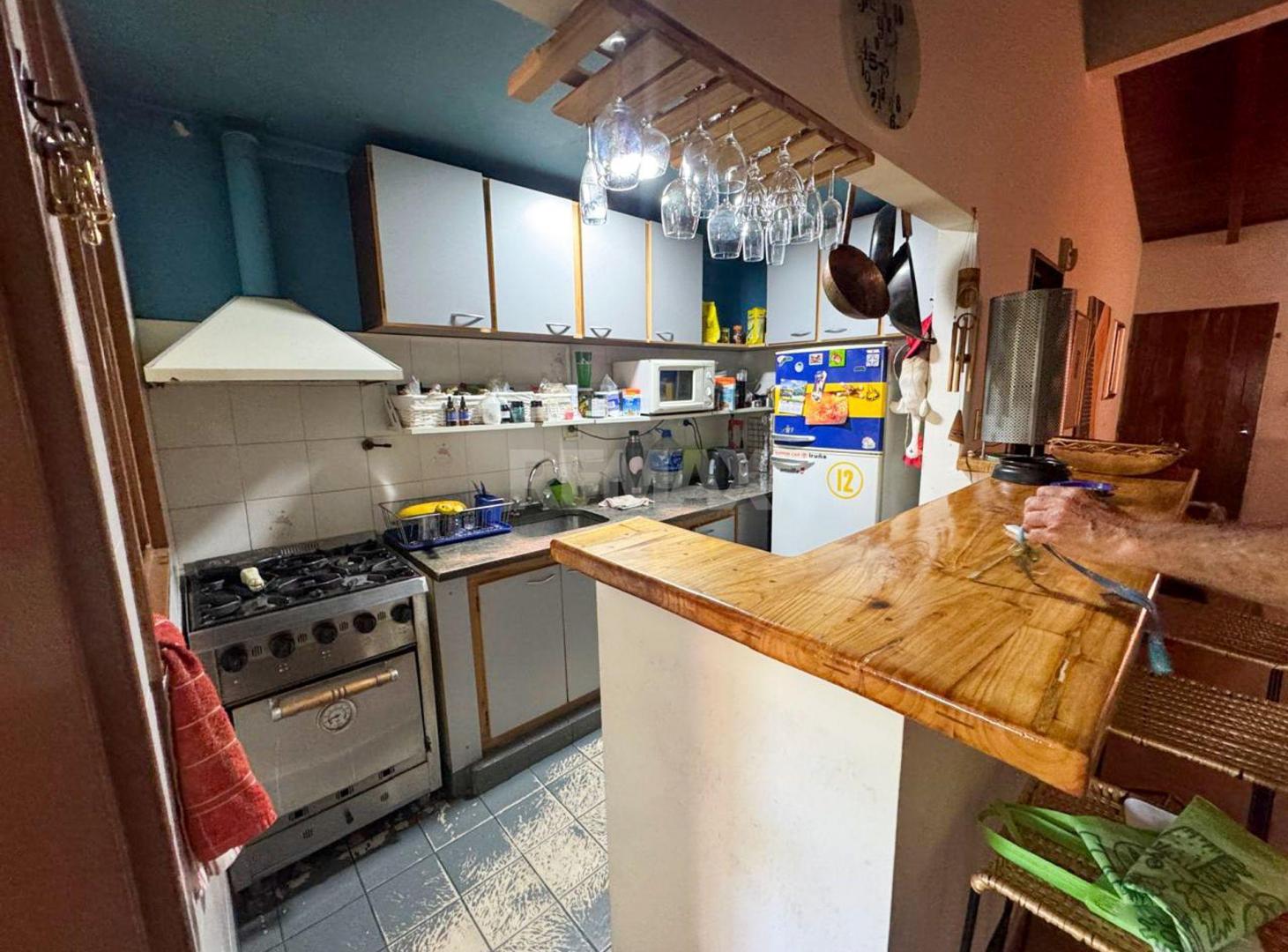 Foto de CASA + DEPTO EN VENTA - JARDINES DEL REY, imagen 2