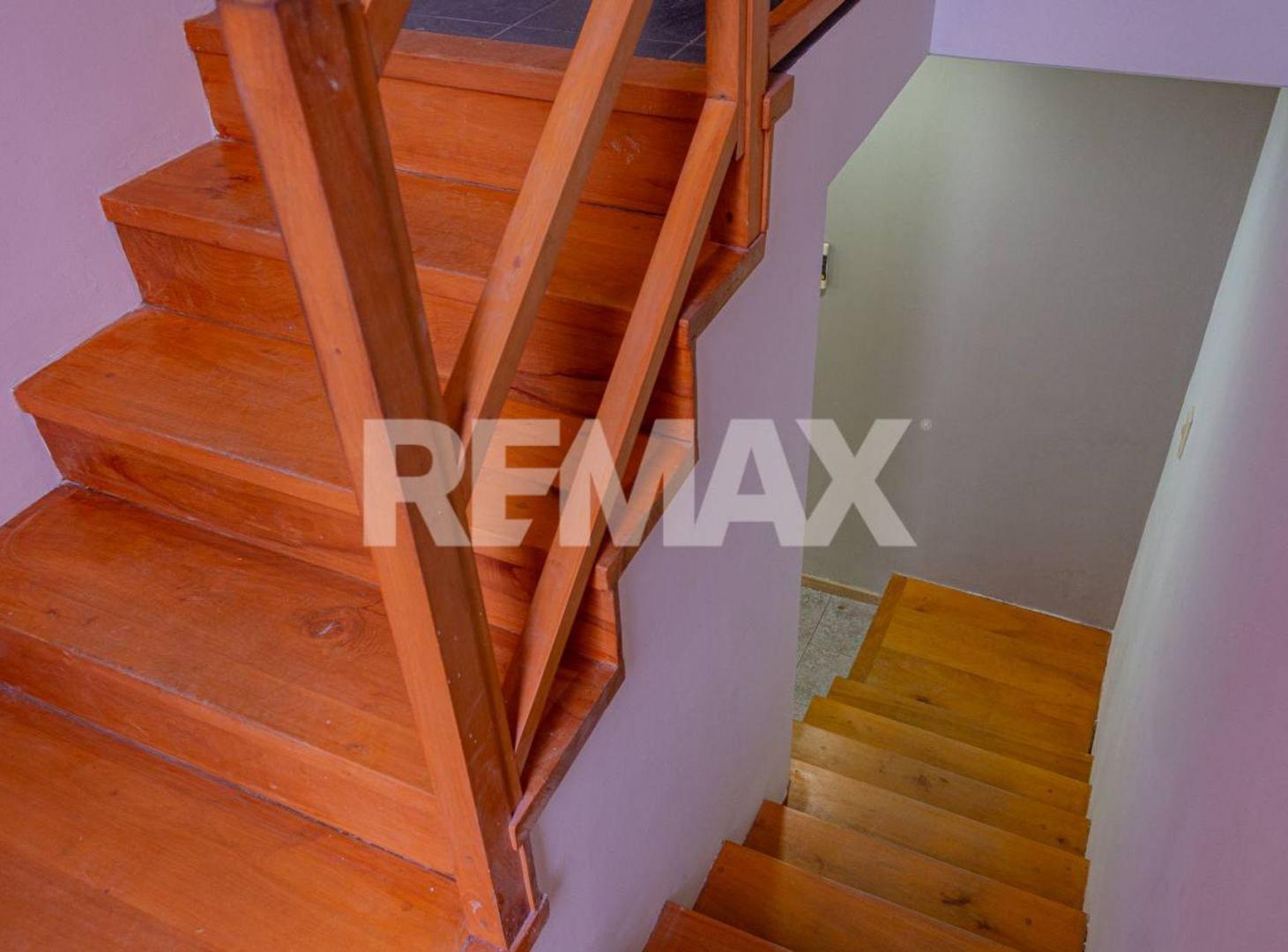 Foto de VENTA CASA 3 DORM C/PILETA NQN APTA CREDITO, imagen 1