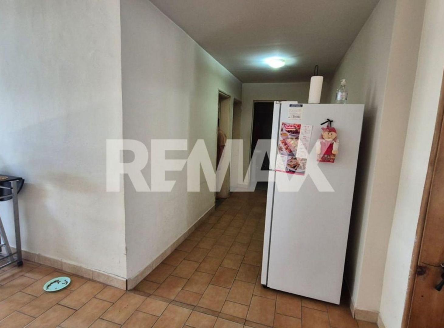 Foto de VENTA CASA+2 LOCALES+ LOTE APTO DESARROLLO, imagen 2