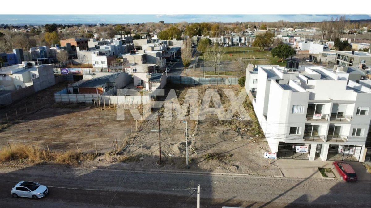 Foto de VENTA TERRENO 900M2 ANAYA Y SAYEN - NQN, imagen 4