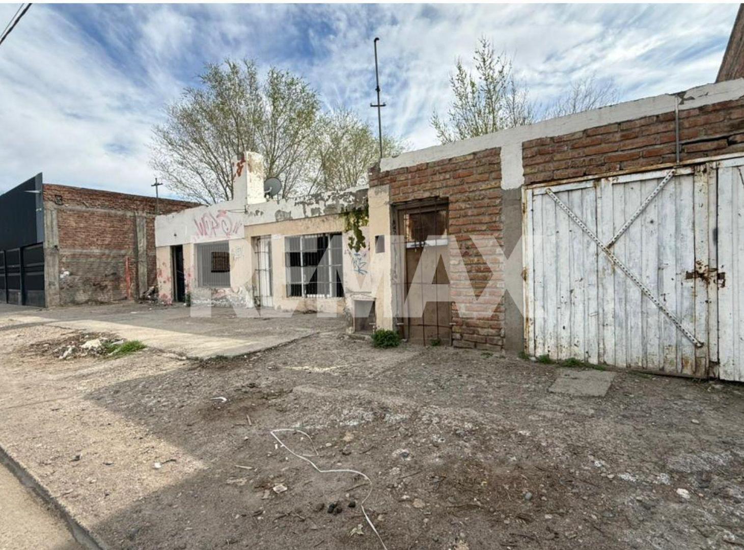 Foto de VENTA LOTE COMERICIAL 667M2 PLANAS 1437 NEUQUÉN, imagen 1