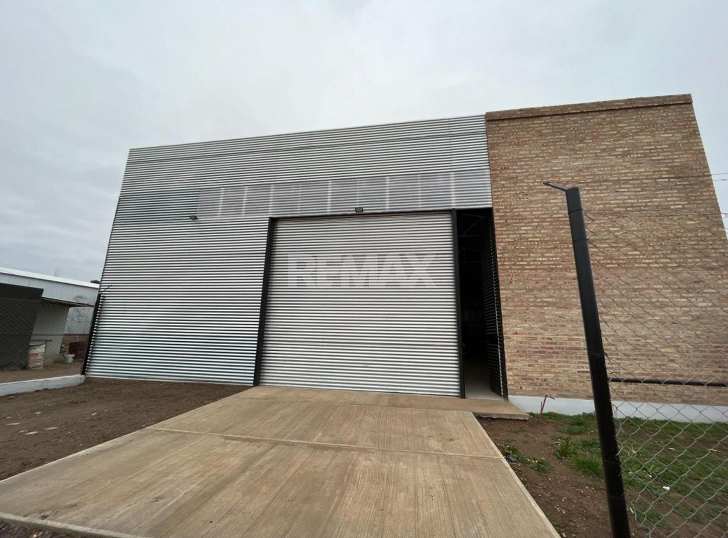 Foto de 2 Galpones en venta Cipolletti, Parque industrial, imagen 1