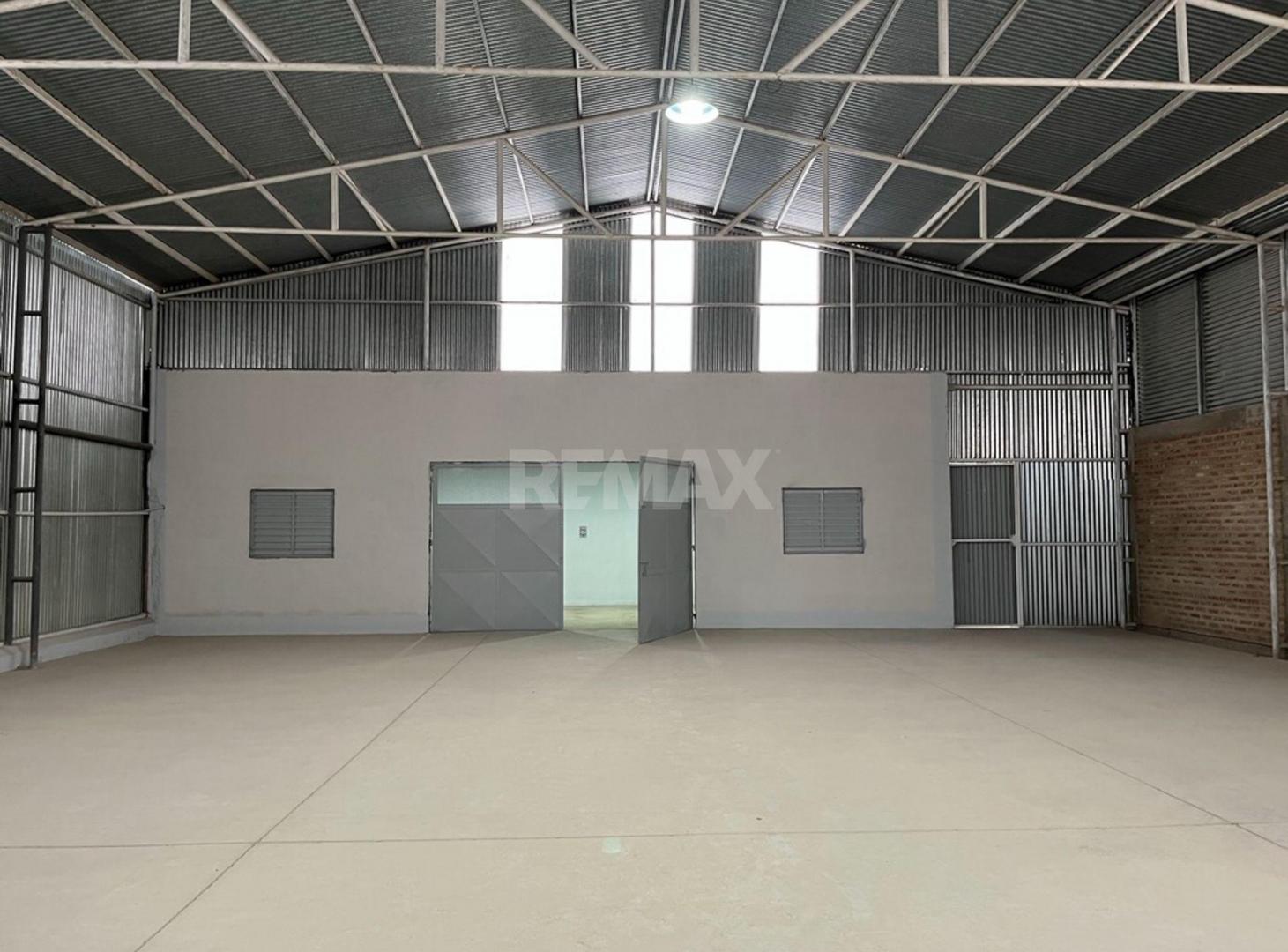 Foto de 2 Galpones en venta Cipolletti, Parque industrial, imagen 4