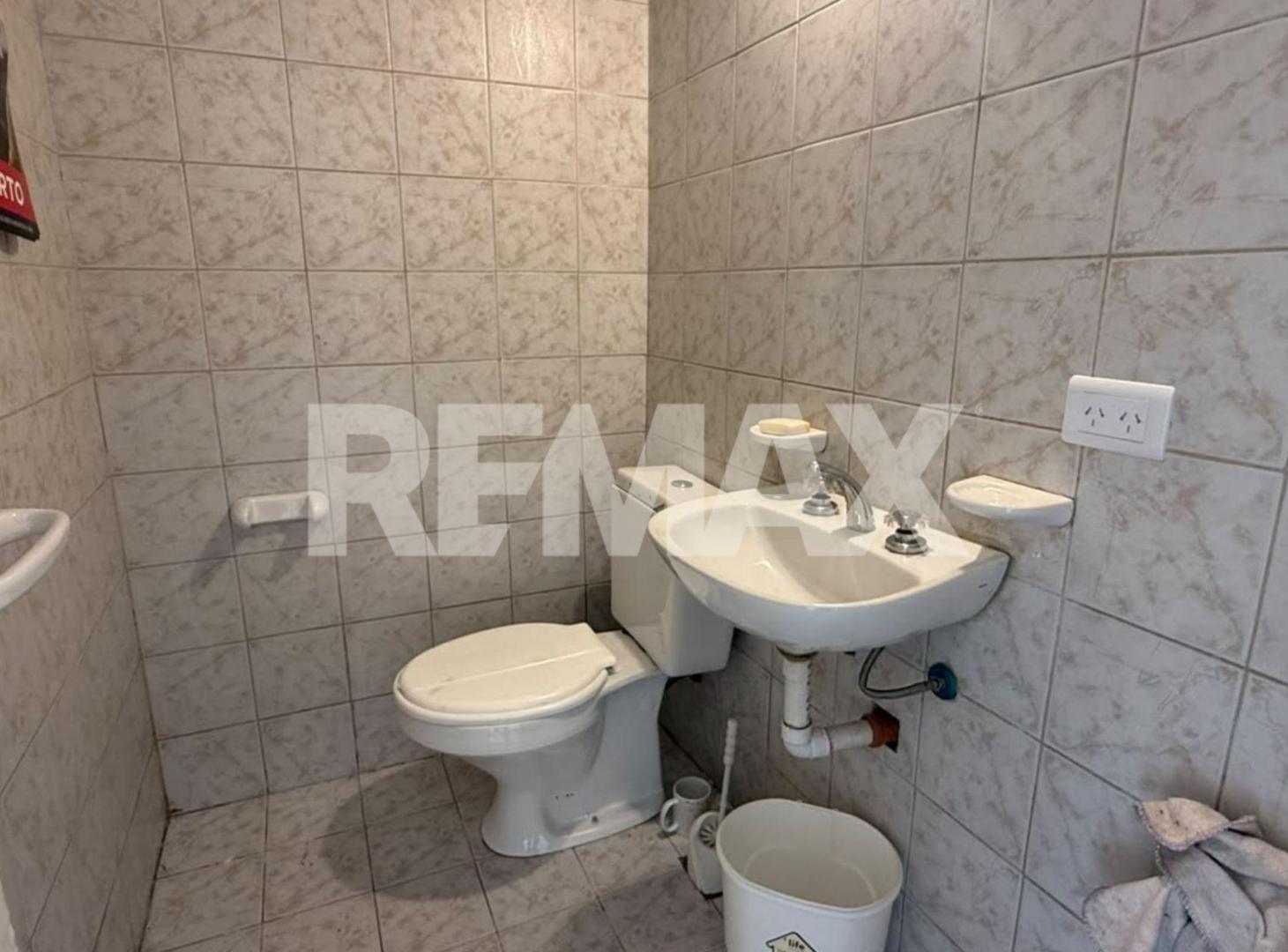 Foto de LOCAL COMERCIAL EN ALQUILER. NEUQUEN., imagen 4