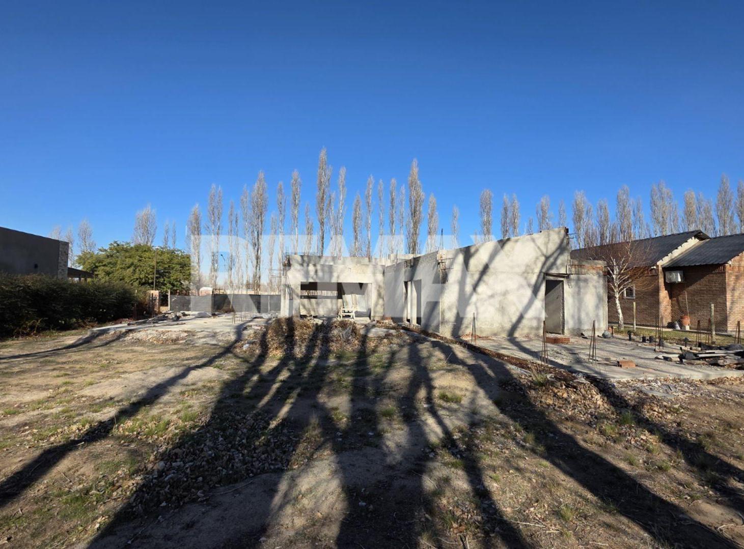 Foto de VENTA CASA 3 DORMITORIOS B° FINCAS DE PLOTTIER, imagen 5