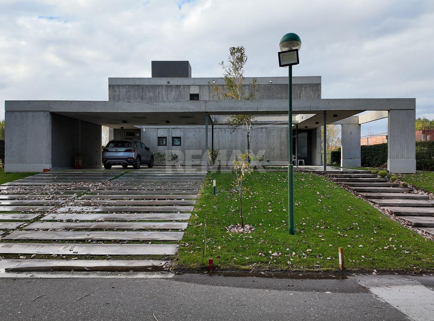 Foto de CASA EN VENTA CANALES DE PLOTTIER, imagen 1