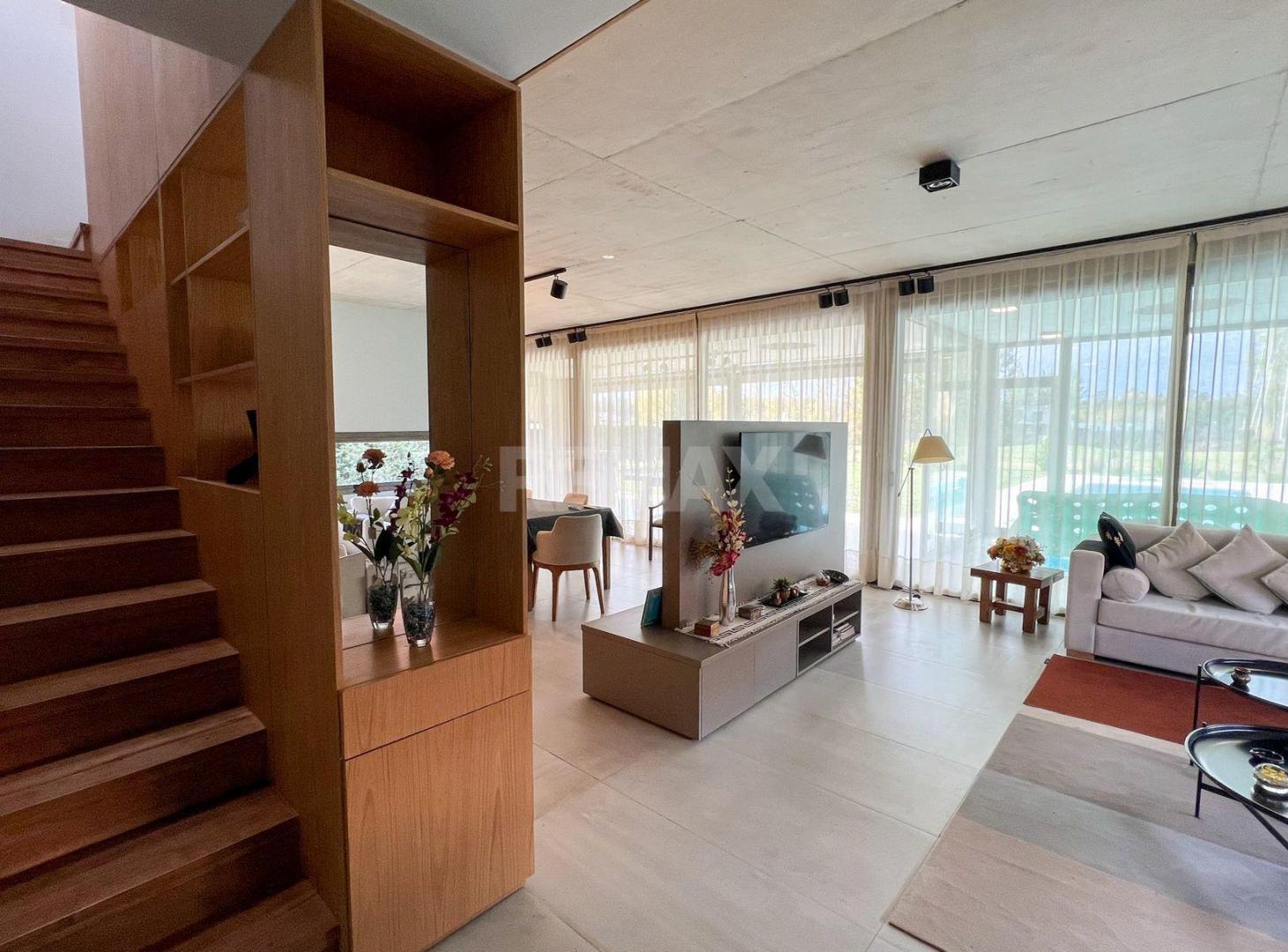 Foto de CASA EN VENTA CANALES DE PLOTTIER, imagen 5