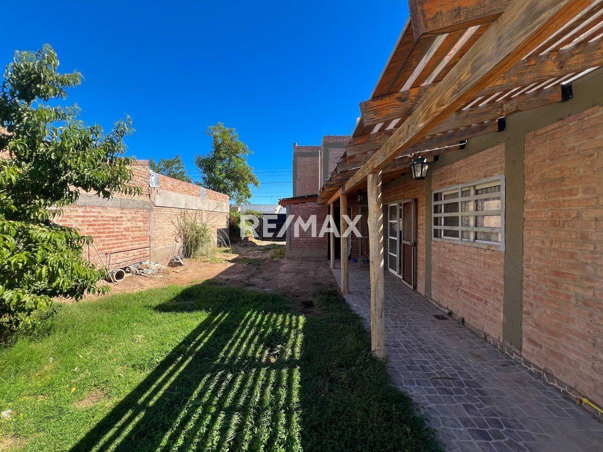 Foto de Venta de casa 4 dormitorios en Fernandez Oro, imagen 4