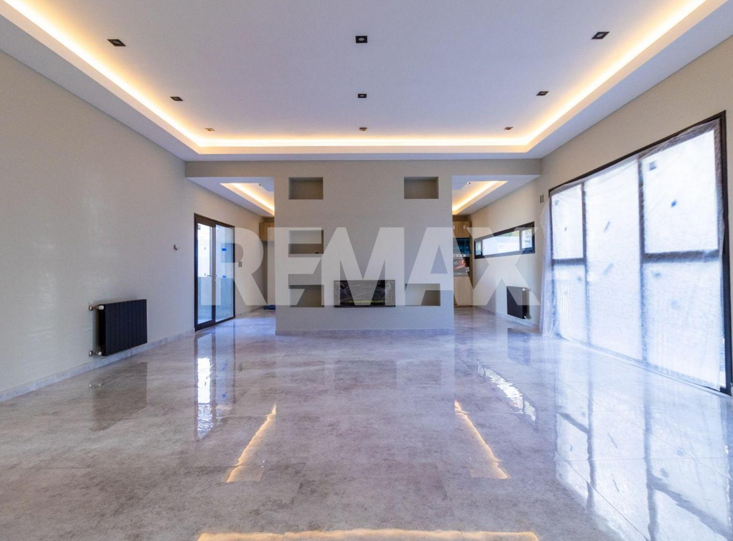 Foto de VENTA CASA 3 DORM A ESTRENAR B° -AYRES DEL LIMAY-, imagen 1