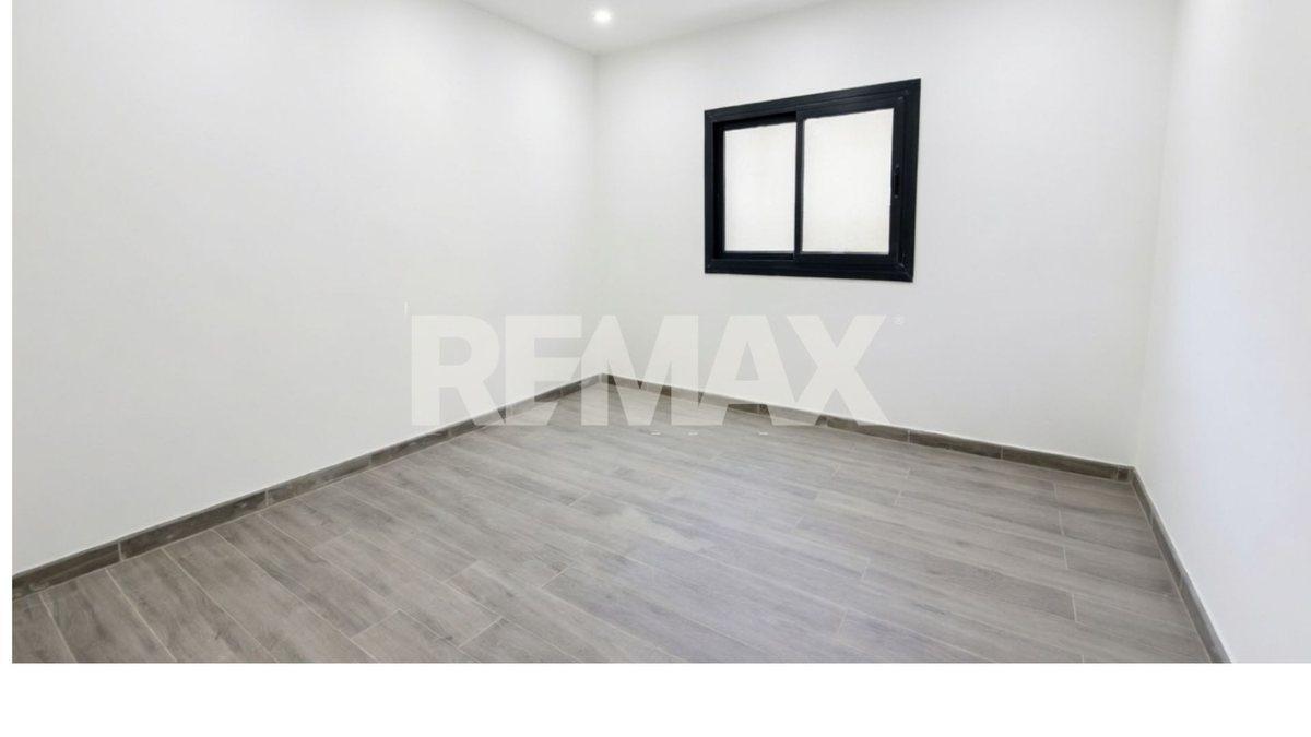 Foto de VENTA DEPARTAMENTO 3 DORM. B° GIACHINO PLOTTIER, imagen 3