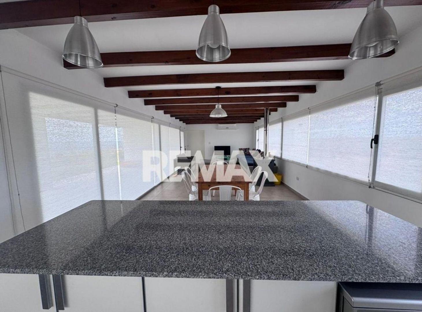 Foto de VENTA casa en B° La Península Lago Mari Menuco NQN, imagen 5
