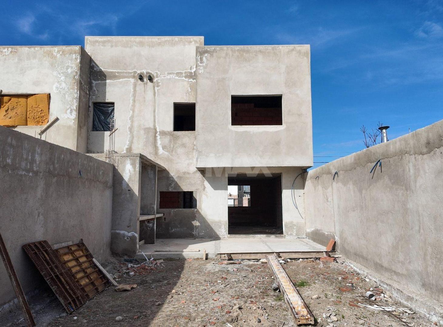 Foto de VENTA DUPLEX 2 DORMITORIOS B° DON LUKCAS PLOTTIER, imagen 3