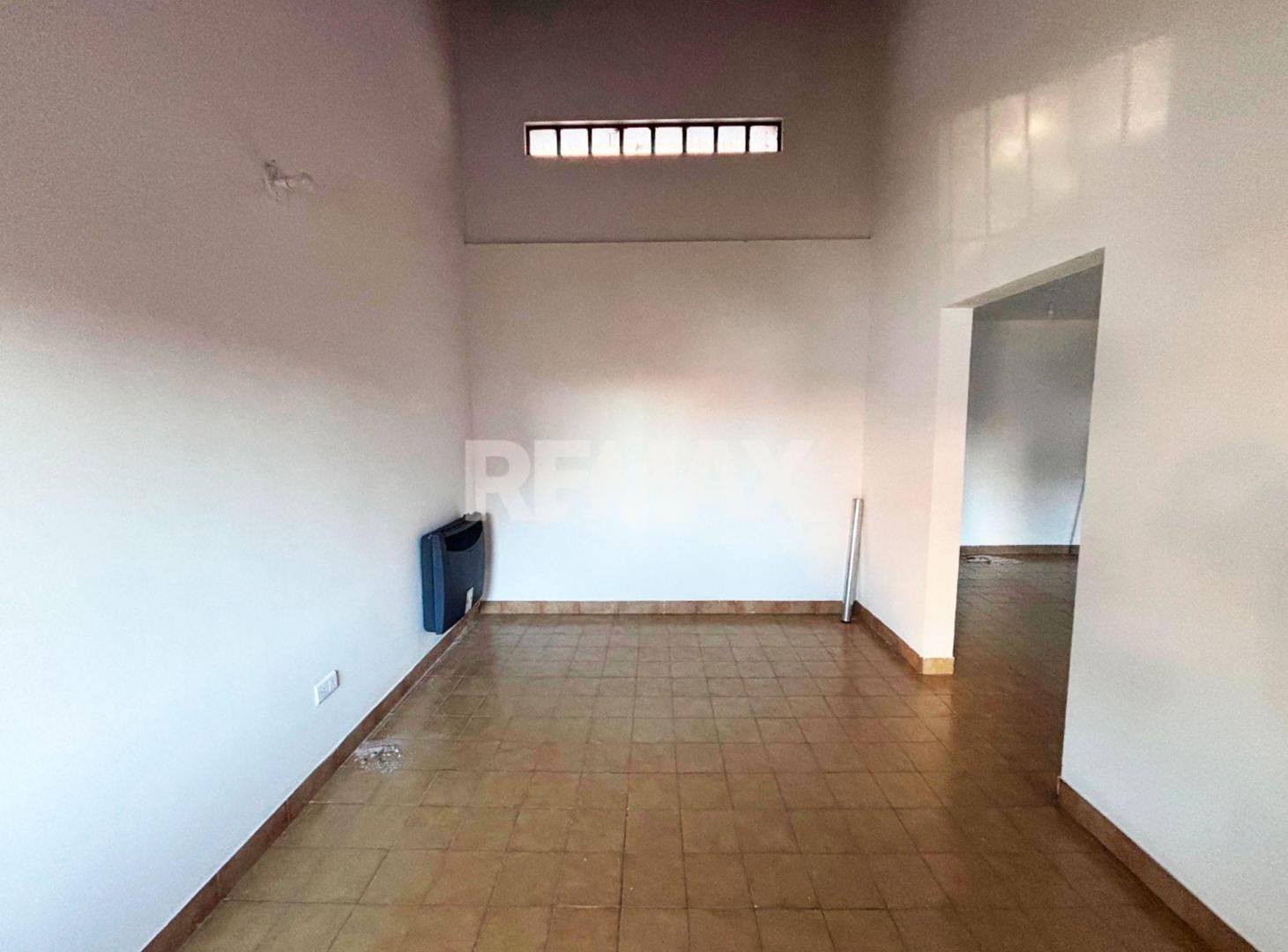 Foto de VENTA PH 3 DORMITORIOS - SAN MARTIN 4.300, NQN, imagen 1