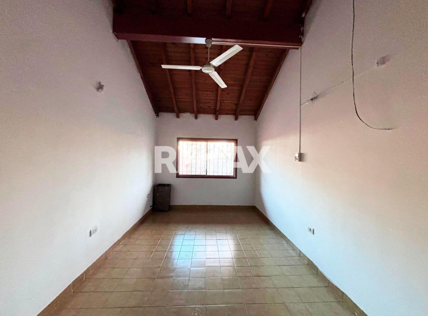 Foto de VENTA PH 3 DORMITORIOS - SAN MARTIN 4.300, NQN, imagen 3