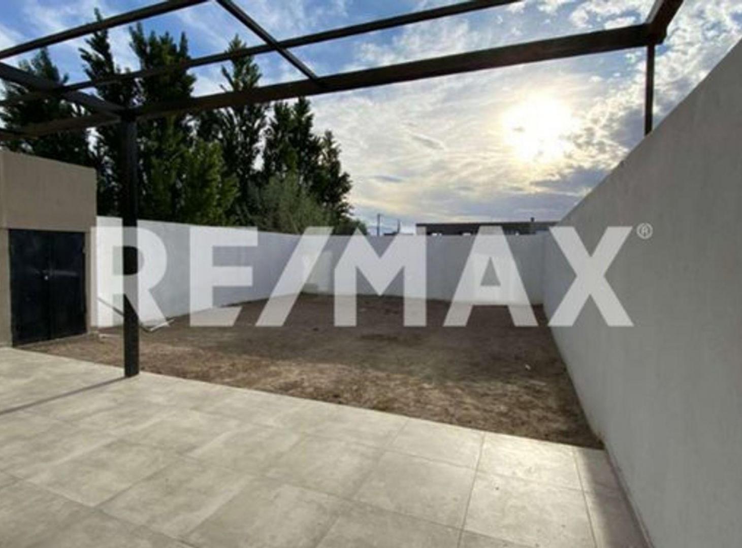 Foto de EN VENTA | DÚPLEX 3 DORMITORIOS | CONFLUENCIA, imagen 3