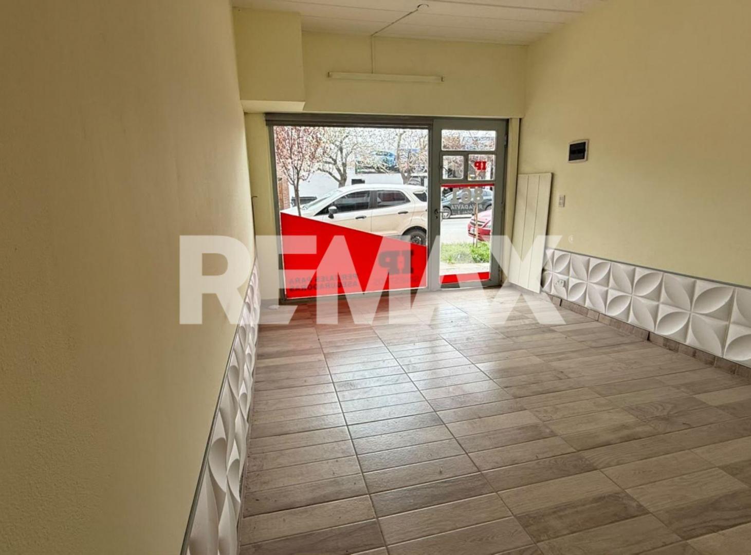 Foto de LOCAL COMERCIAL EN ALQUILER. NEUQUEN., imagen 5