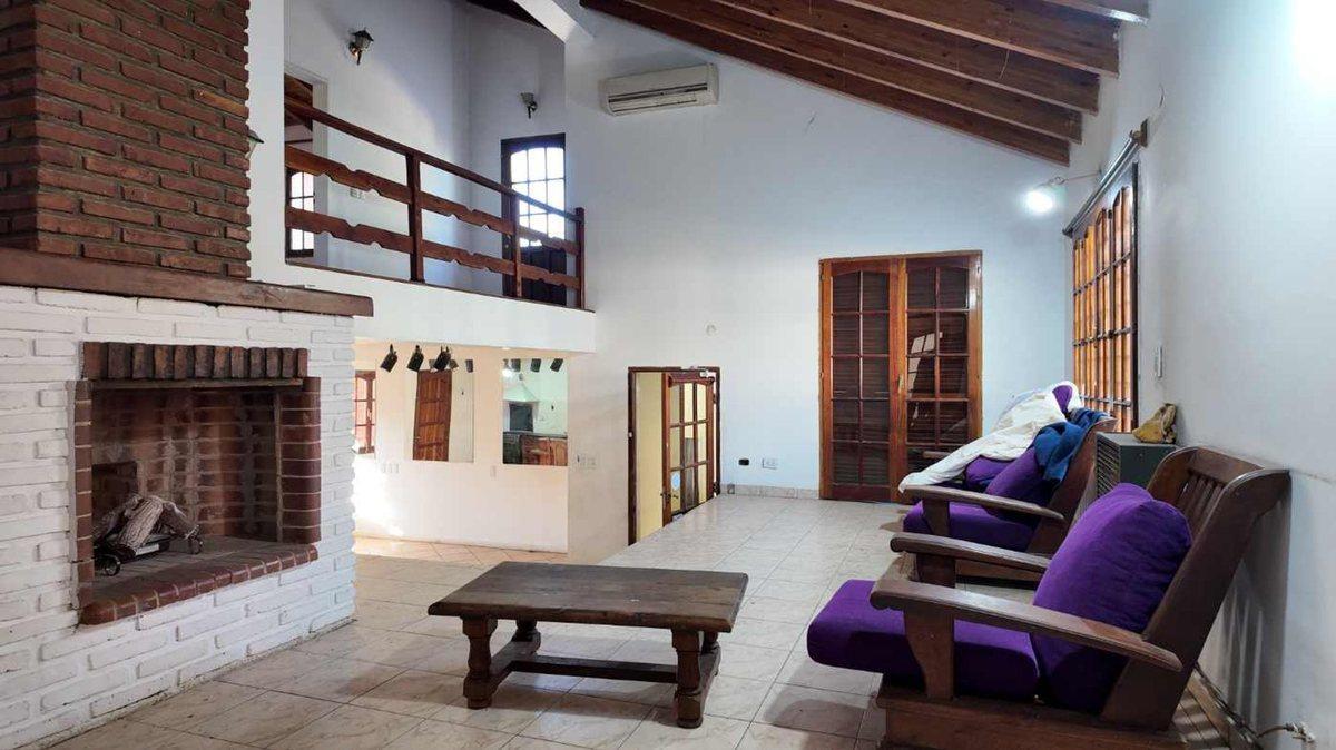 Foto de CASA 3 DORMITORIOS + PILETA EN VENTA| FORMOSA 1312, imagen 4