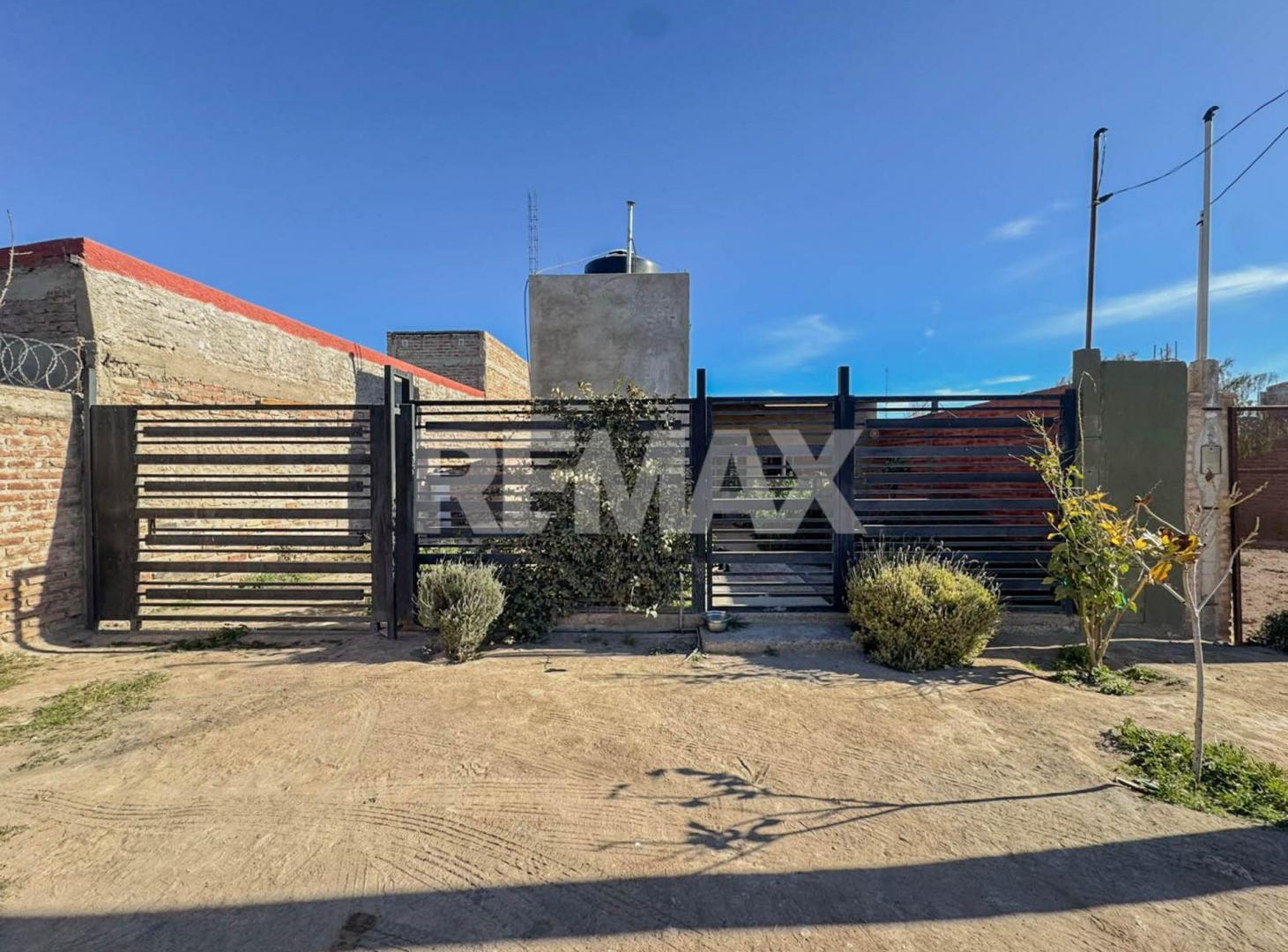 Foto de VENTA | CASA | CENTENARIO, NEUQUÉN, imagen 1