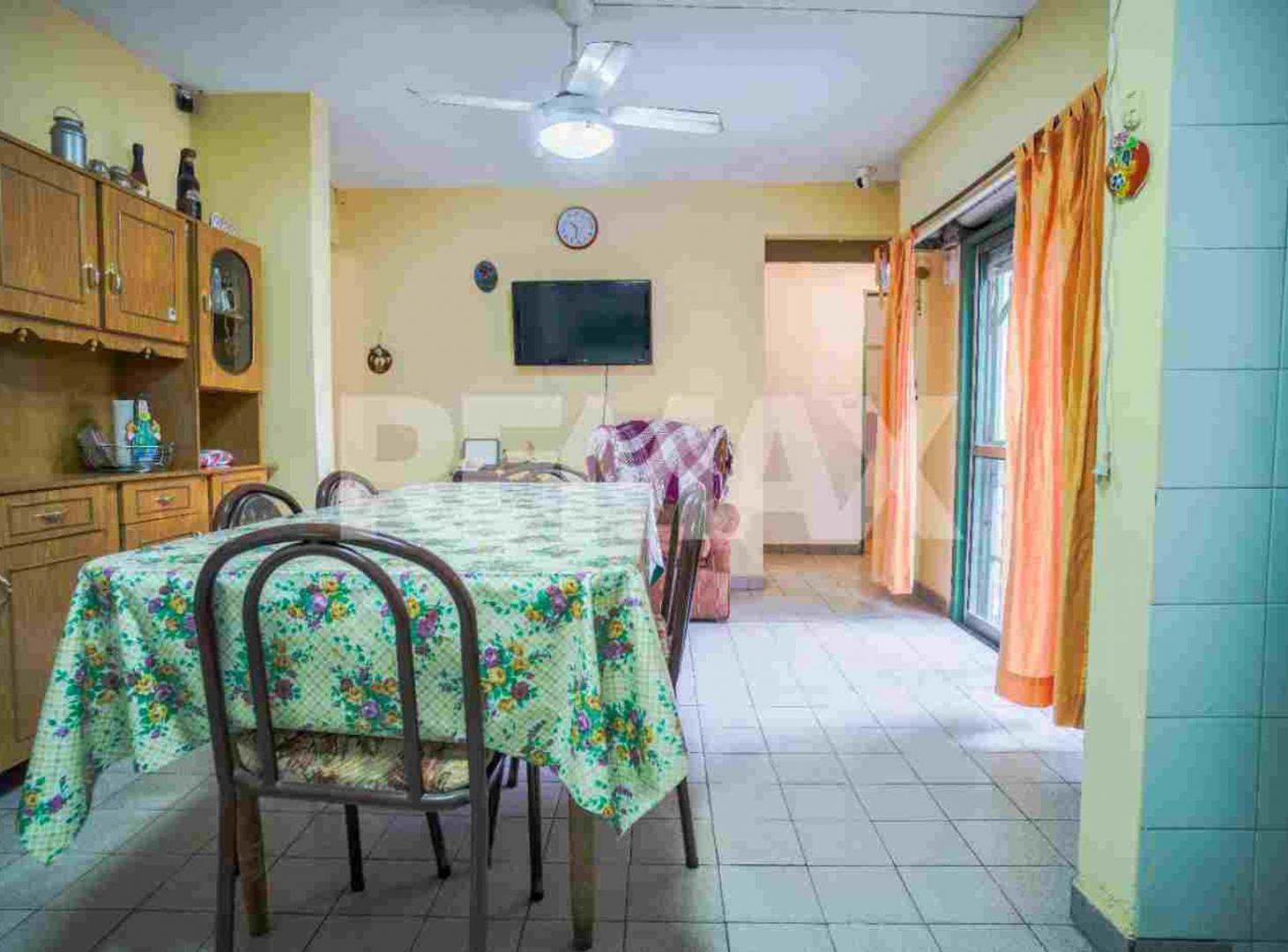 Foto de VENTA CASA 2 DORMITORIOS EN B° CUMELEN NEUQUÉN, imagen 2