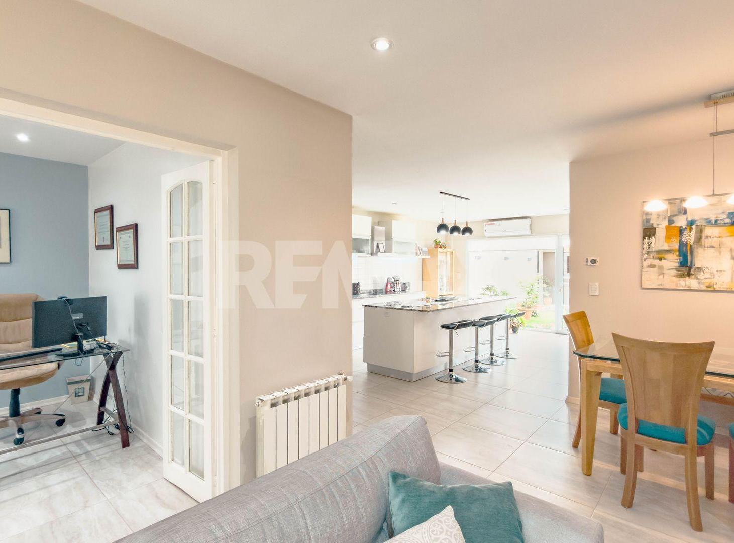 Foto de VENTA Casa 3 dorm + Estudio B Huiliches Neuquen, imagen 5